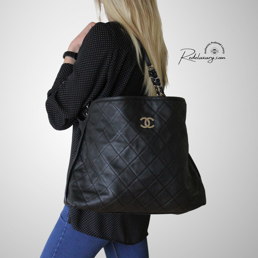 Chanel shopper bag