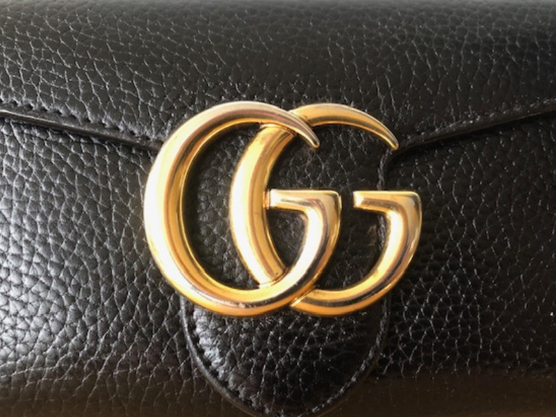 Gucci GG Marmont purse w/chain