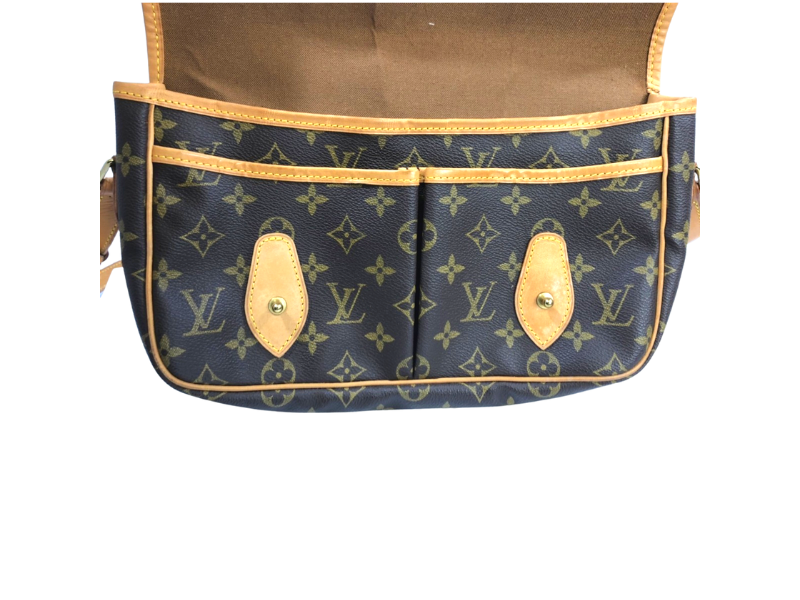 Louis Vuitton Gibecier Vintage Shoulder Bag.