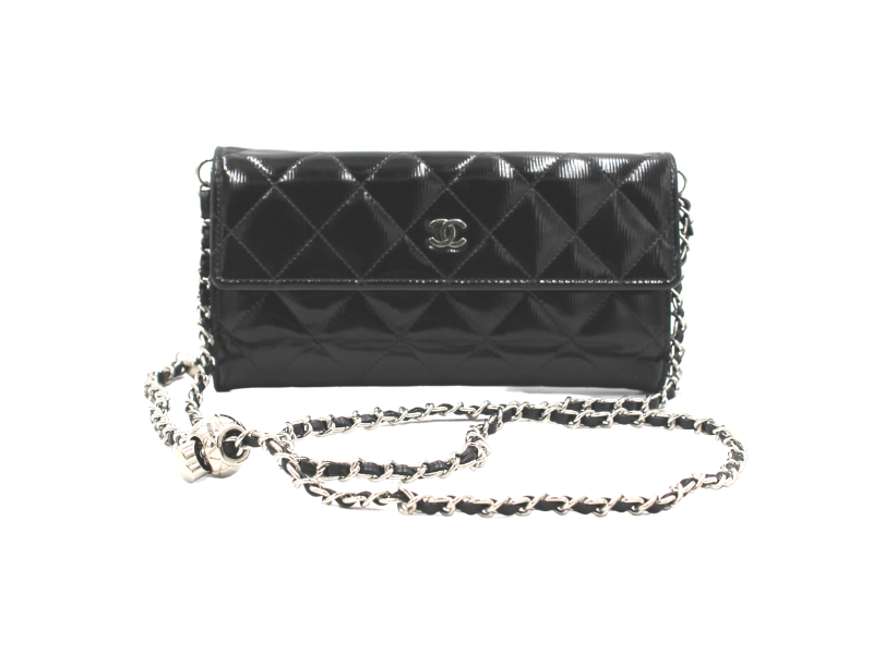 Chanel classic pung
