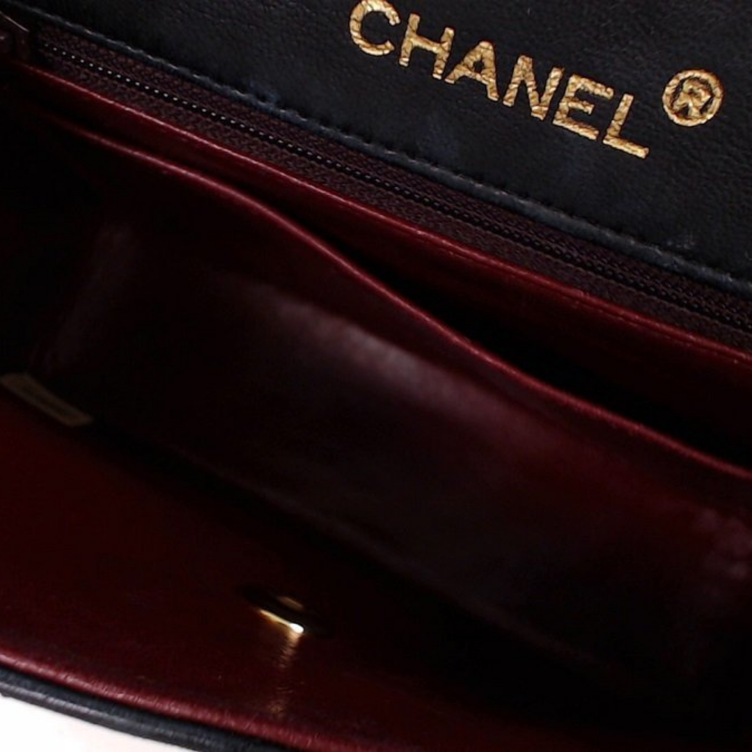 Chanel Mini Classic Flap m/ GHW
