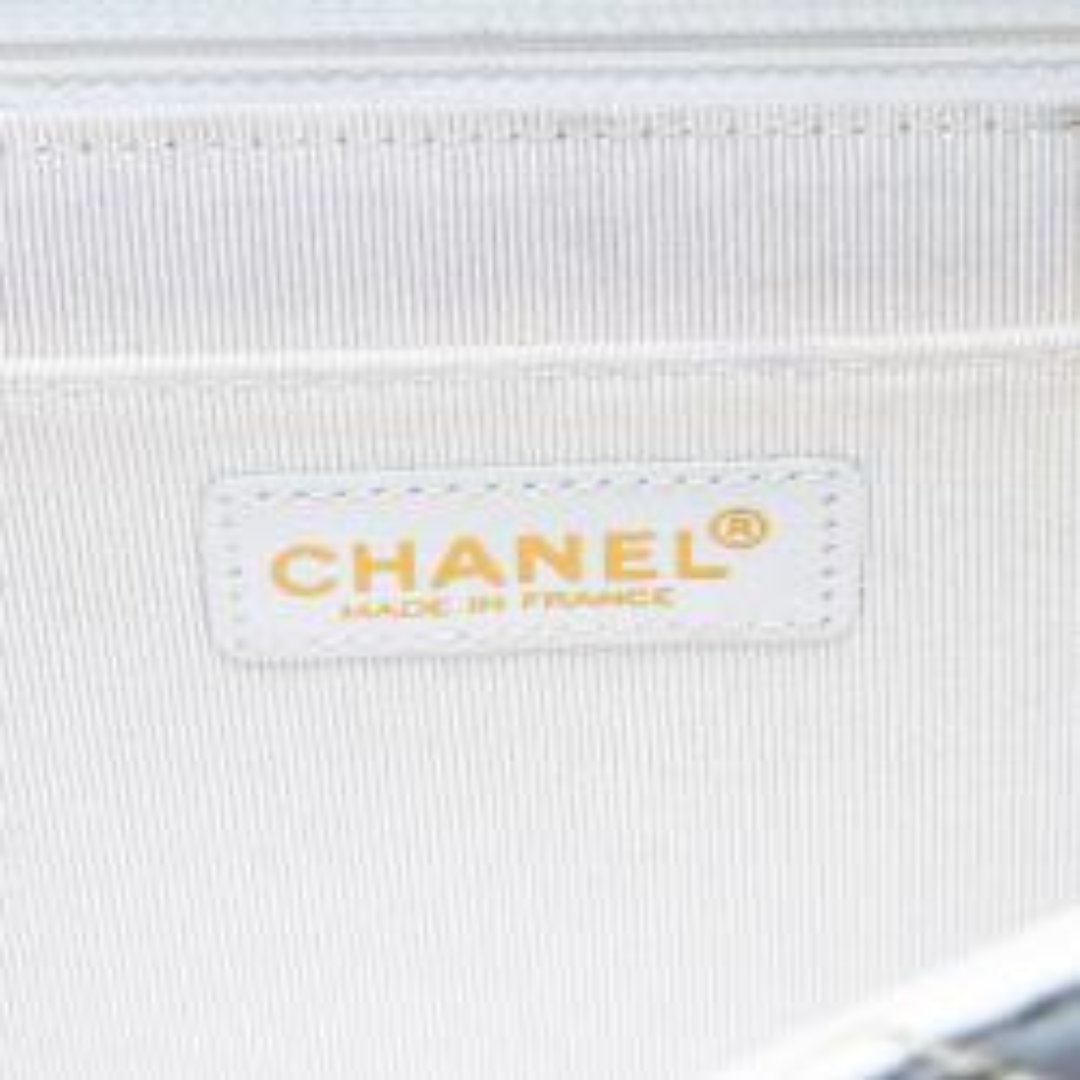 Chanel Classic medium med GHW